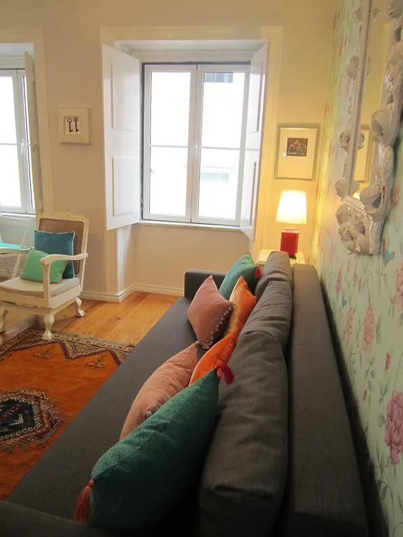 Shabby Chic Flat 2 Apartment Lisbon 0*,